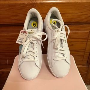 NWT Puma Sneakers
